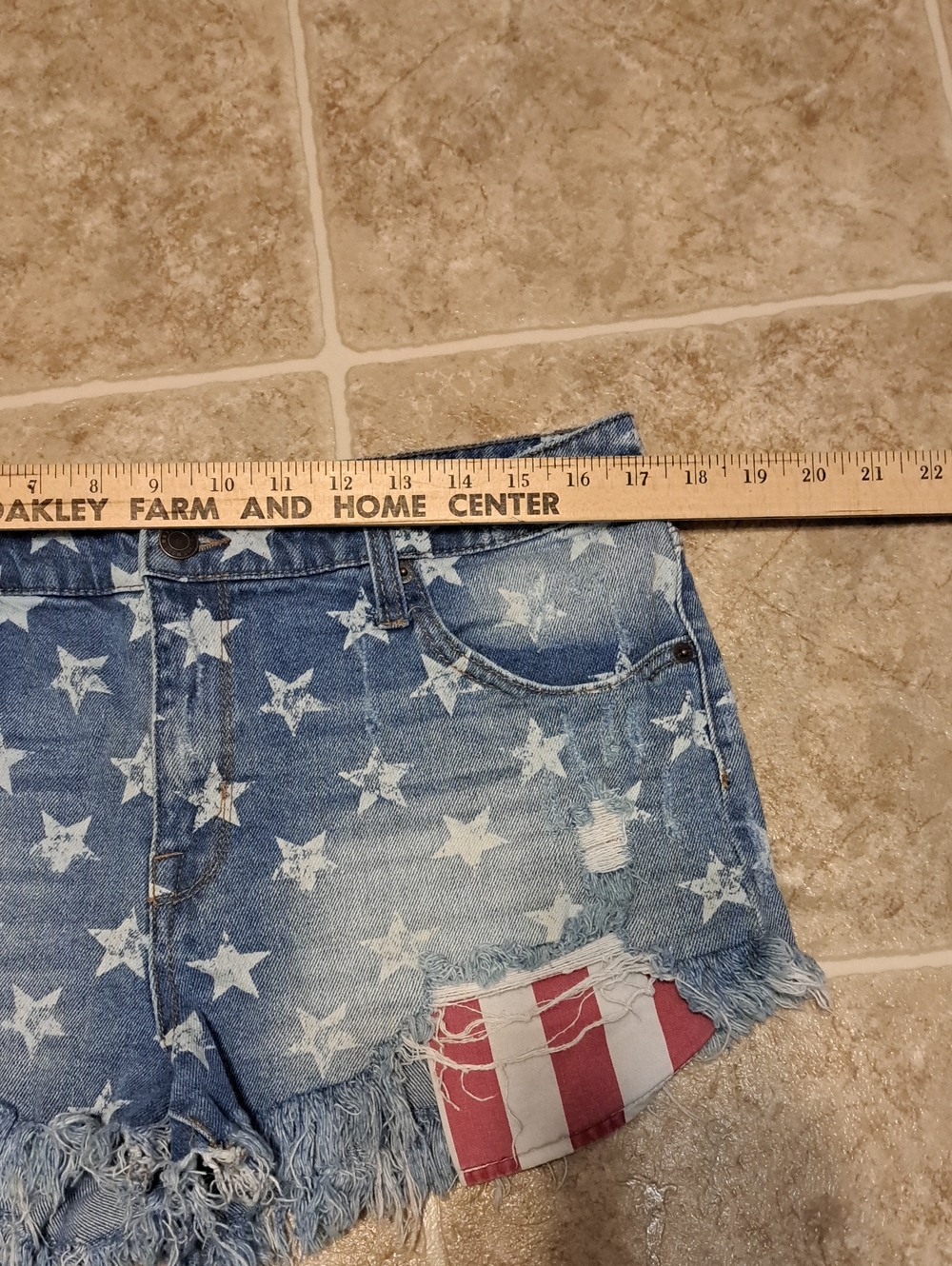 Mossimo Supply Co. Star Print Distressed Denim Shorts - Blue & White. Size 14/32 - Picture 5 of 11
